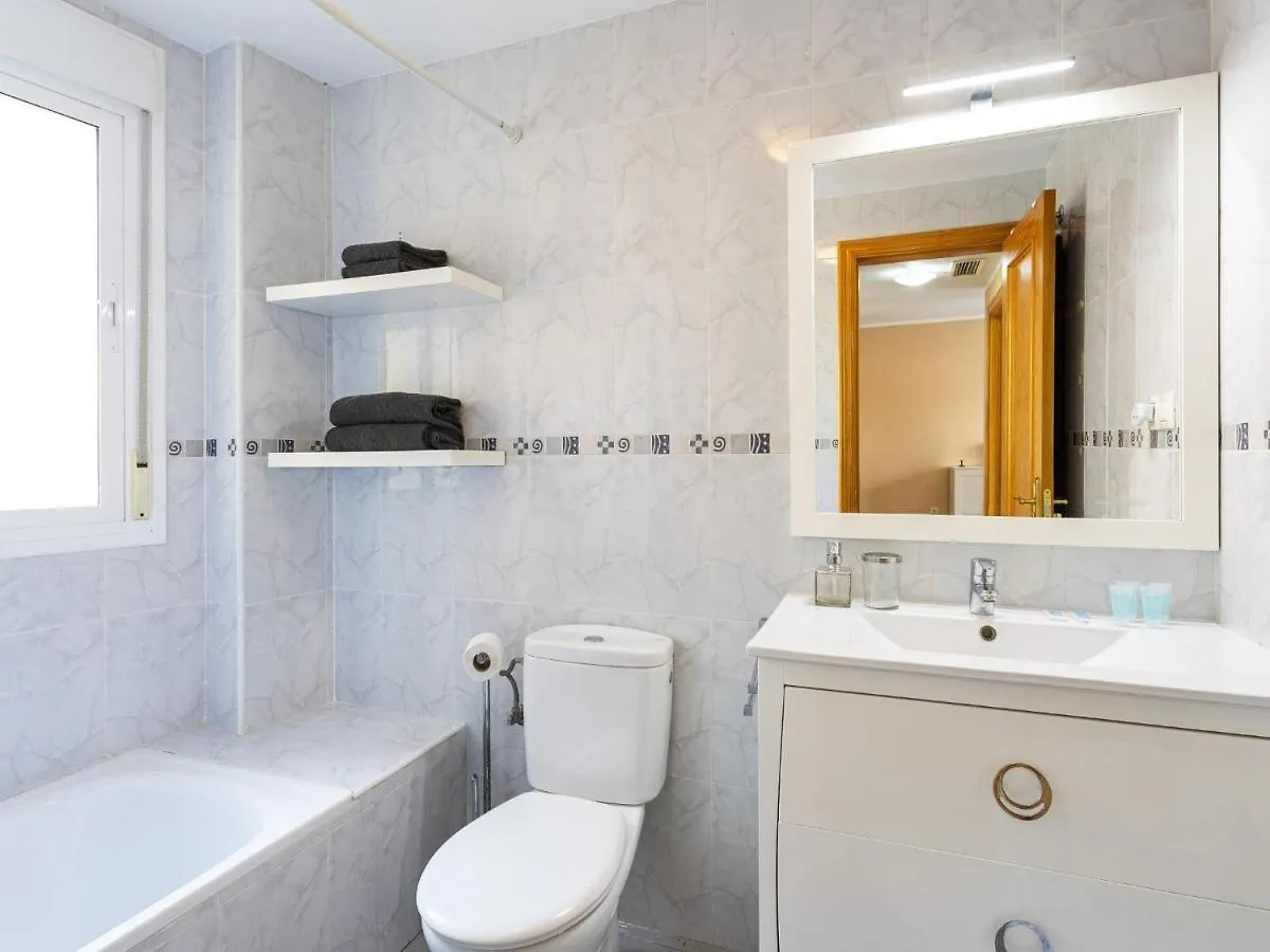 Holidays2Malaga Capuchino French Balcony & Smarttv Spanien