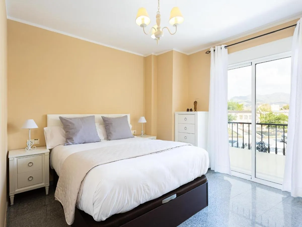 Holidays2Malaga Capuchino French Balcony & Smarttv 0*, Malaga Spain